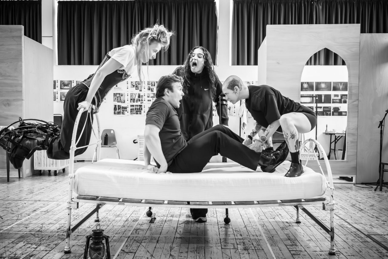 Dracula, Lyric Hammersmith Theatre (Marc Brenner)